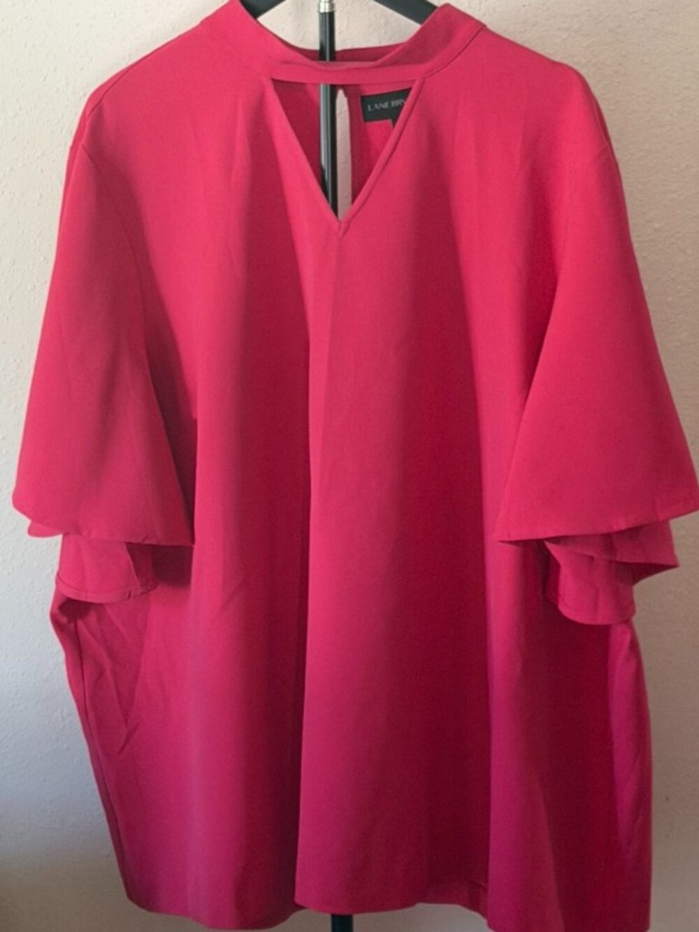 Lane Bryant Magenta Pink Keyhole Flutter Sleeve Blous